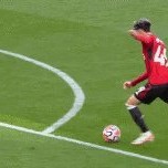 开云体育下载-【英超】热刺黑腰双煞闪亮，曼联疑点球蒙冤0比2客负