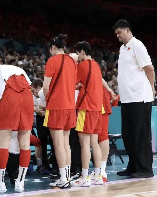 1722212457541070370.jpg yaoming.jpg